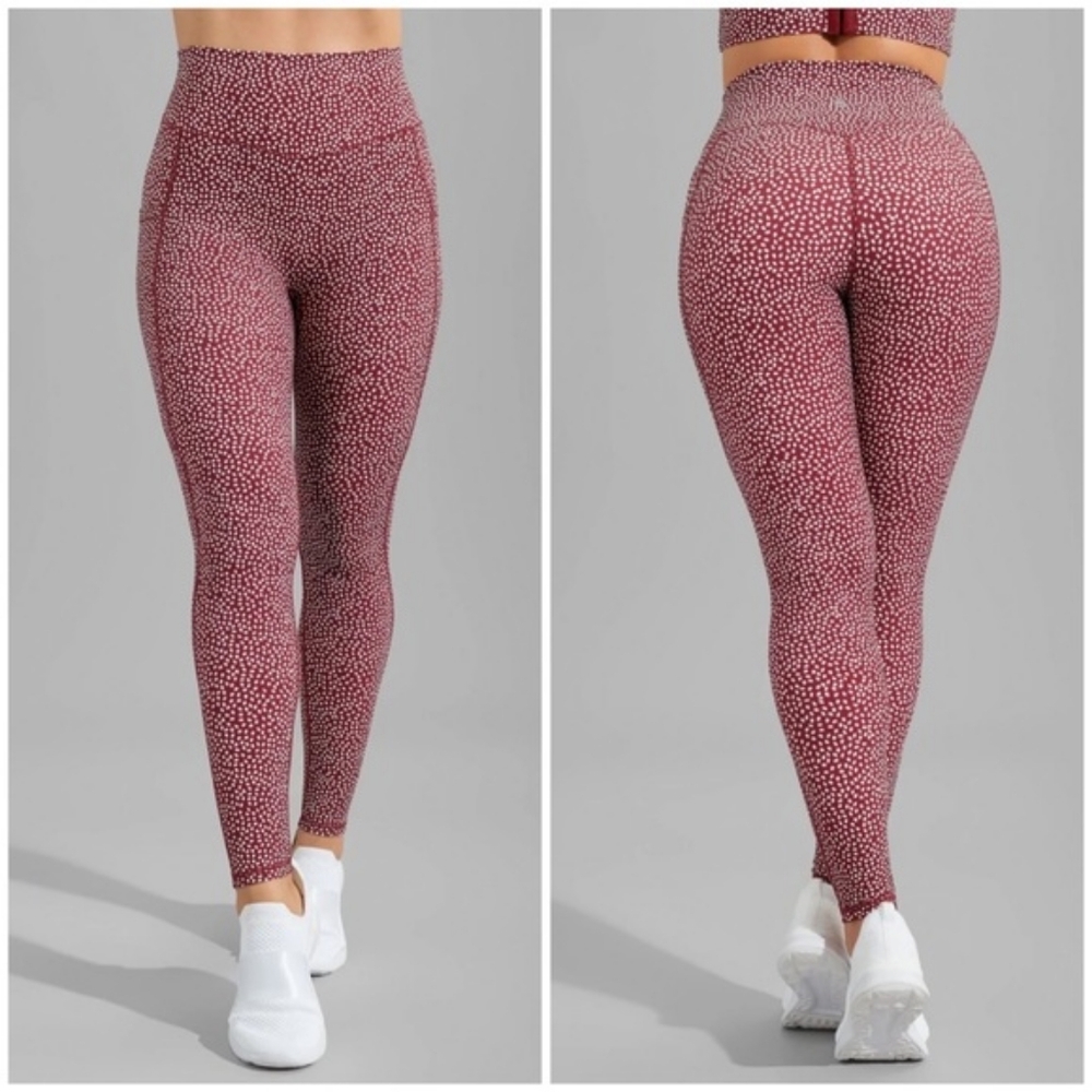 BuffBunny ‎ vineyard bossy polkadot leggings women's size xxl red and white